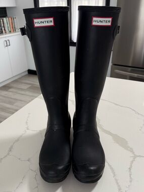 Hunter Black Tall Rain Boots with Boot Socks